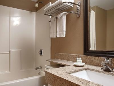 Western Waukesha Grand Hotel 3*