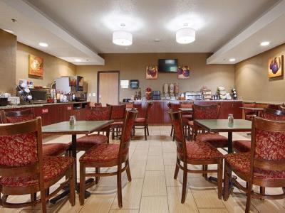 Western Waukesha Grand Hotel Pewaukee
